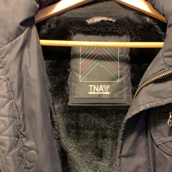 Aritzia TNA Verbier Parka - Picture 3 of 7